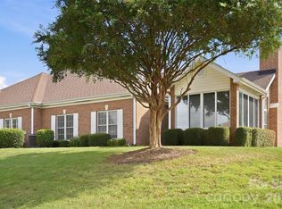 9920 Park Willow Dr, Charlotte, NC 28210