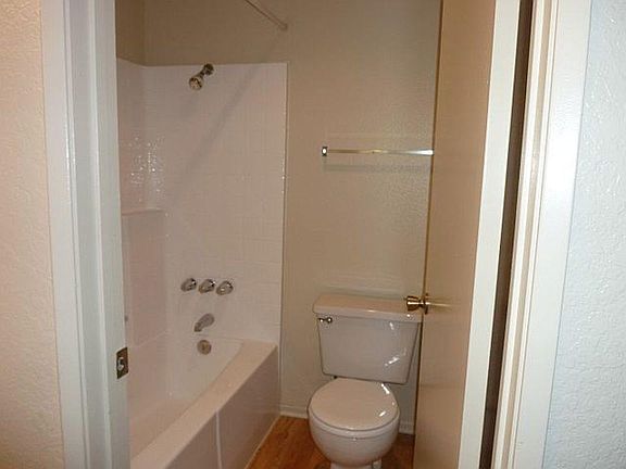 3rd image of 2554 Olive Dr APT 169