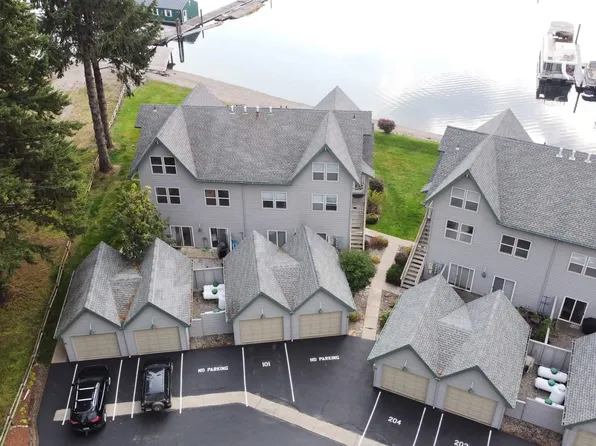 46700 Highway 200 #101, Hope, ID 83836