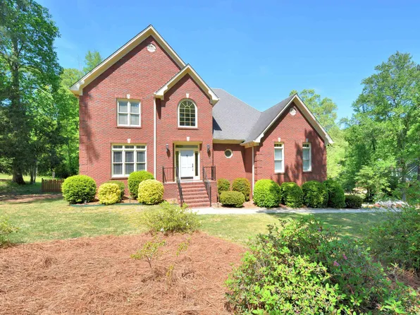 1800 Southpointe Cir, Birmingham, AL 35244