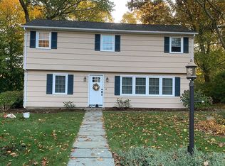 31 White Birch Dr, Trumbull, CT 06611