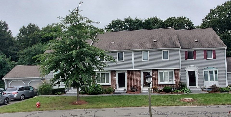 1st image of 2102 Pheasant Creek Ln