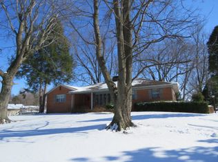 5608 Graham Ln, Owensboro, KY 42303