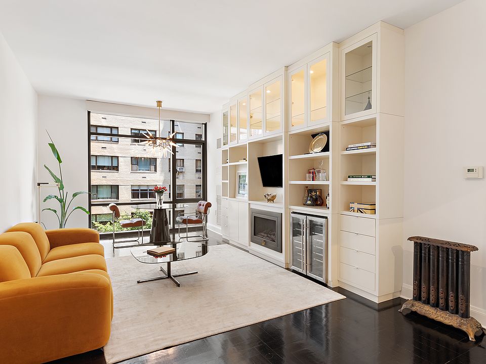 1st image of 170 E End Ave APT 4K