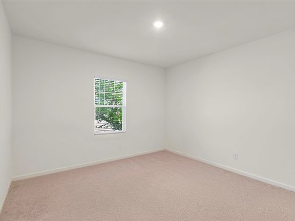5th image of 4929 Knob Dr