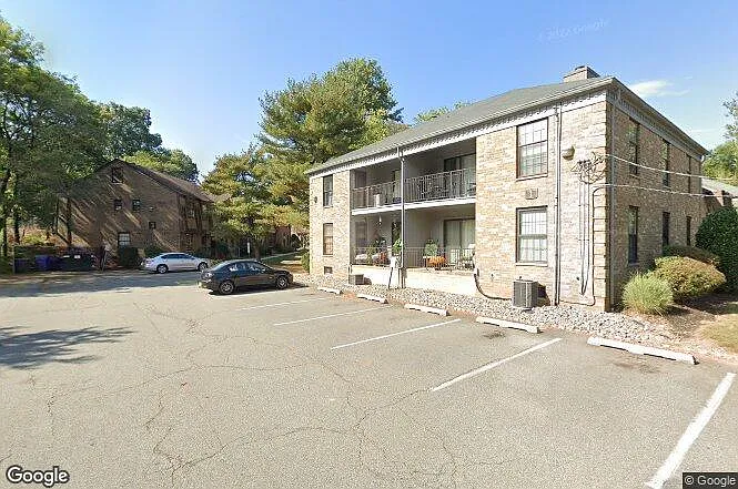 324 Gill Ln #3F — Photo 29