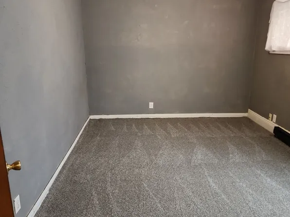 15810 W Clear Lake Rd #1, Buchanan, MI 49107