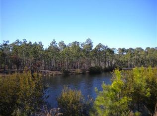 2724 Shady Pine Cir, Southport, NC 28461