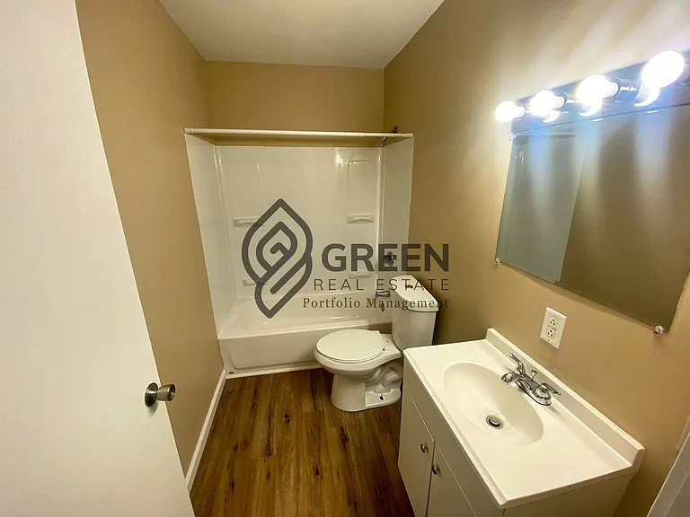 2779 Cooper Dr — Photo 9