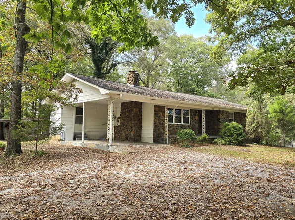 208 Violet St, Batesville, AR 72501