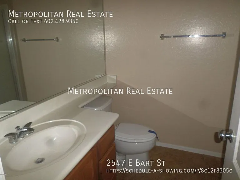 2547 E Bart St — Photo 7