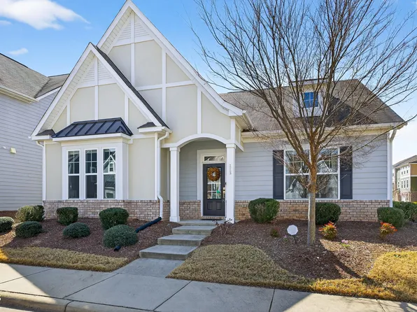 113 Brush Hill Ln, Holly Springs, NC 27540