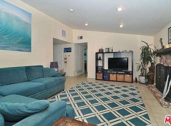 5th image of 5632 Oso Ave