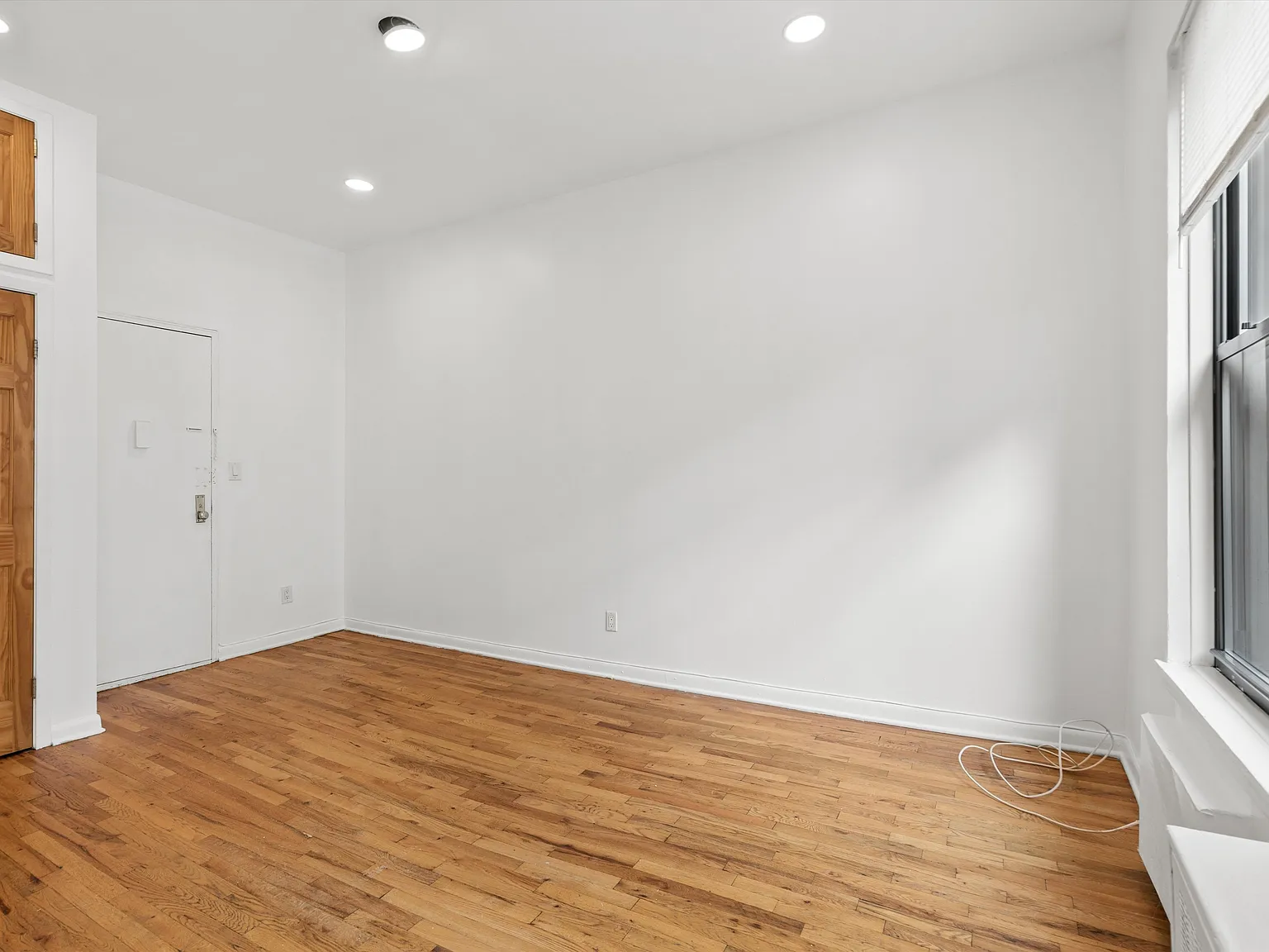 330 West 85th Street — Photo 4