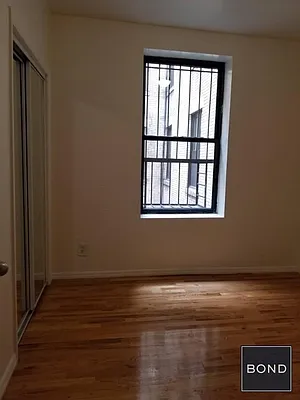 Rented by Bond New York | media 7