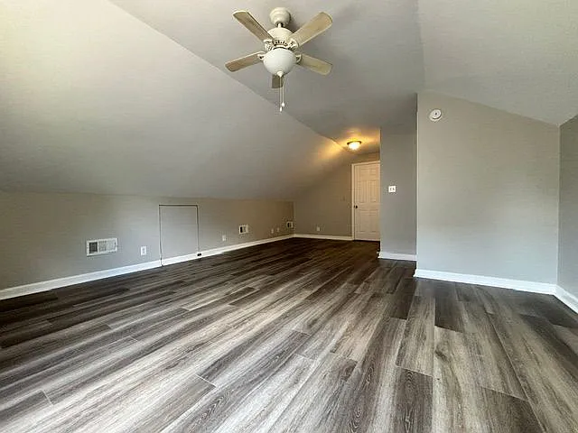 645 Lilly Ln — Photo 17