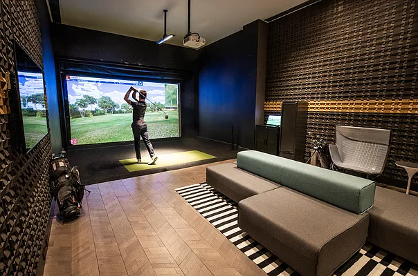 Sold by The Marketing Directors (Arias) | media 17