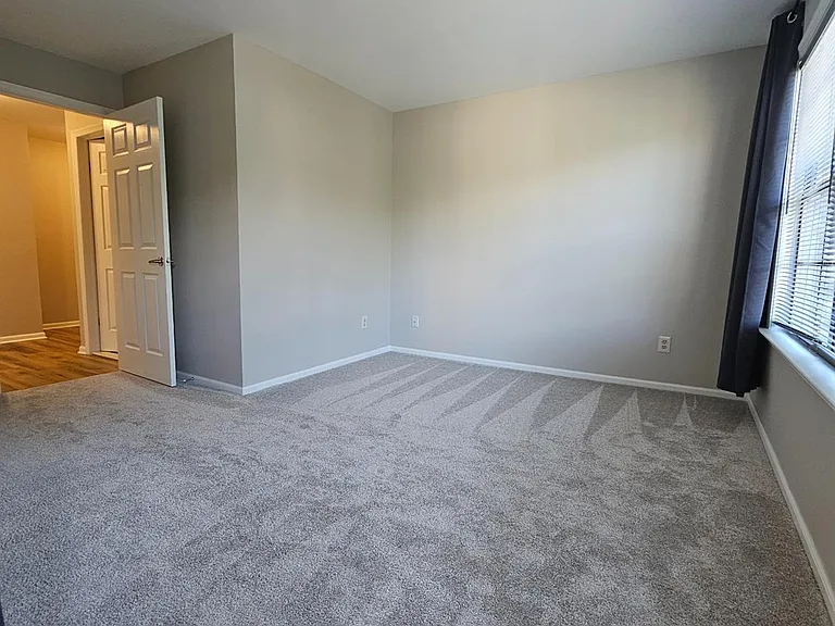 2809 Ridgefield Ct — Photo 28