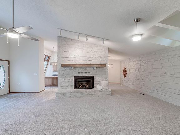 4th image of 12295 E Oak Dr