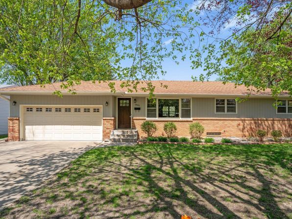 2801 32nd Ave NE, Saint Anthony, MN 55418