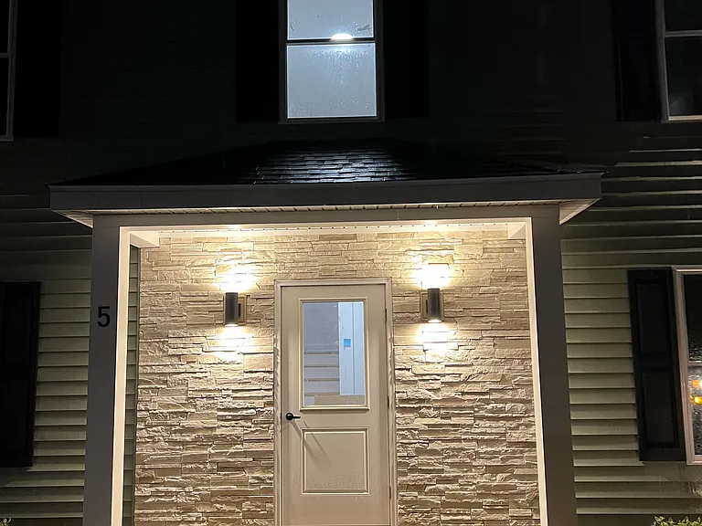 50 Clifford Rd #3-6 — Photo 1