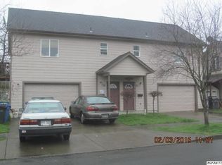 886 16th St SE, Salem, OR 97302