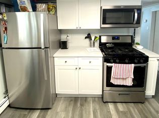 114 Leyden St #1, Boston, MA 02128