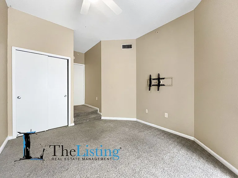 2411 W Horatio St #532 — Photo 14
