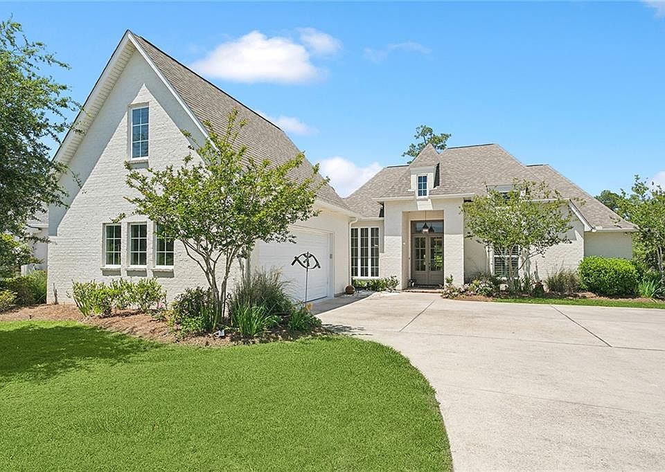 1st image of 220 Bald Eagle Dr