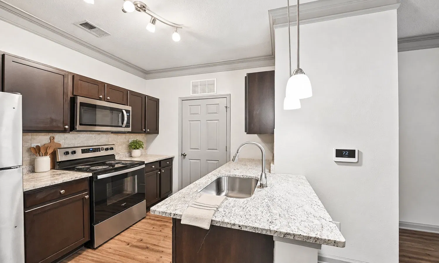 Estates at McDonough Apartment Homes — Photo 2