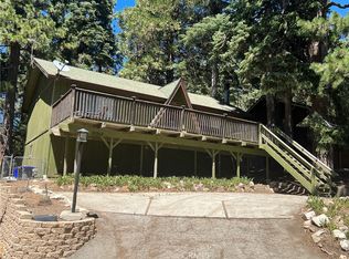 31362 Onacrest Dr, Running Springs, CA 92382