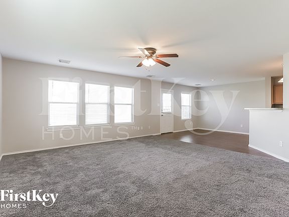 4th image of 18218 Temple Hill Ln