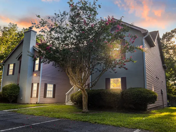 7950 Parklane Ct #803-C, North Charleston, SC 29418