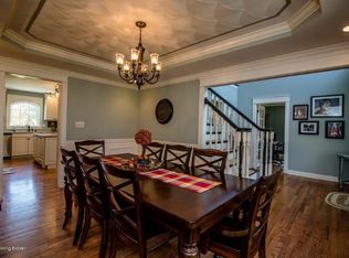 340 Woodsdale Farm Ct, Shepherdsville, KY 40165