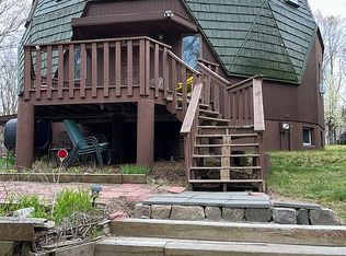 243 Oak St, Holliston, MA 01746