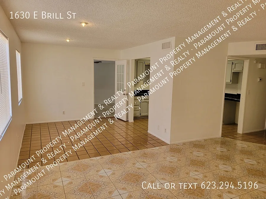 3 Bed/1 Bath ready for immediate move in! — Photo 4
