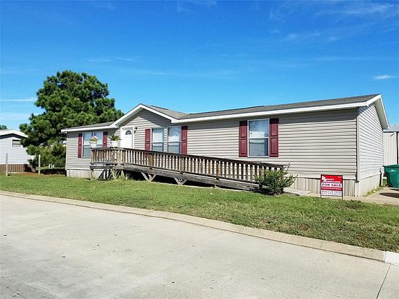 2nd image of 9962 Chinaberry Park Ln