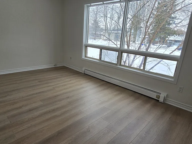 23 Rutherford Dr #B — Photo 14