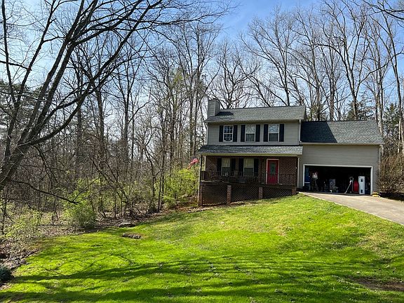 3rd image of 1423 W Woodshire Dr