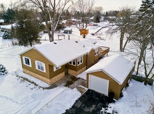 36678 N Rabbit Hill Ln, Ingleside, IL 60041
