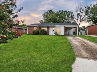 112 Jenness Ln, Newport News, VA 23602