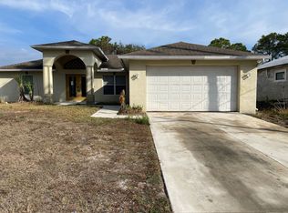 2614 Carol Pl, Lehigh Acres, FL 33971