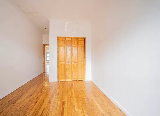 Rented by Reavis | media 14