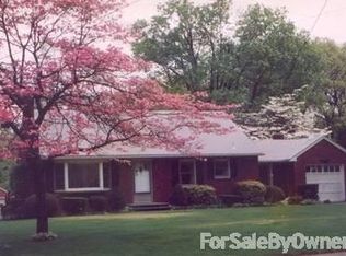 20 Spaulding Ln, Saugerties, NY 12477