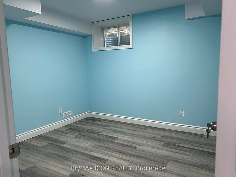 846 Kettleridge St #BASEMENT — Photo 13
