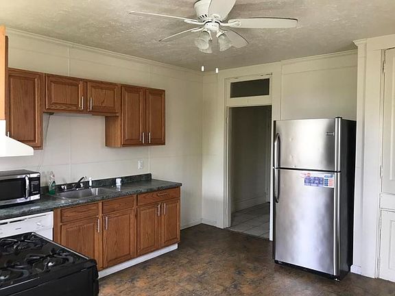 4th image of 78 Greenbush St