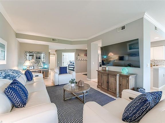 5th image of 9231 Palmetto Ridge DR #101
