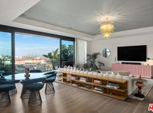 8420 W Sunset Blvd #504, West Hollywood, CA 90069