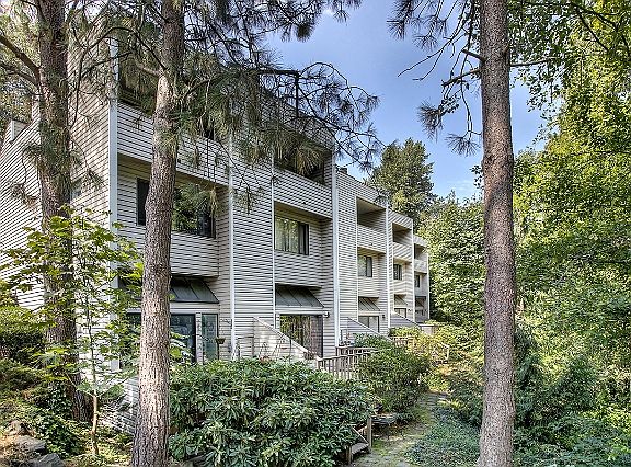 2nd image of 19801 15th Ave NE #6