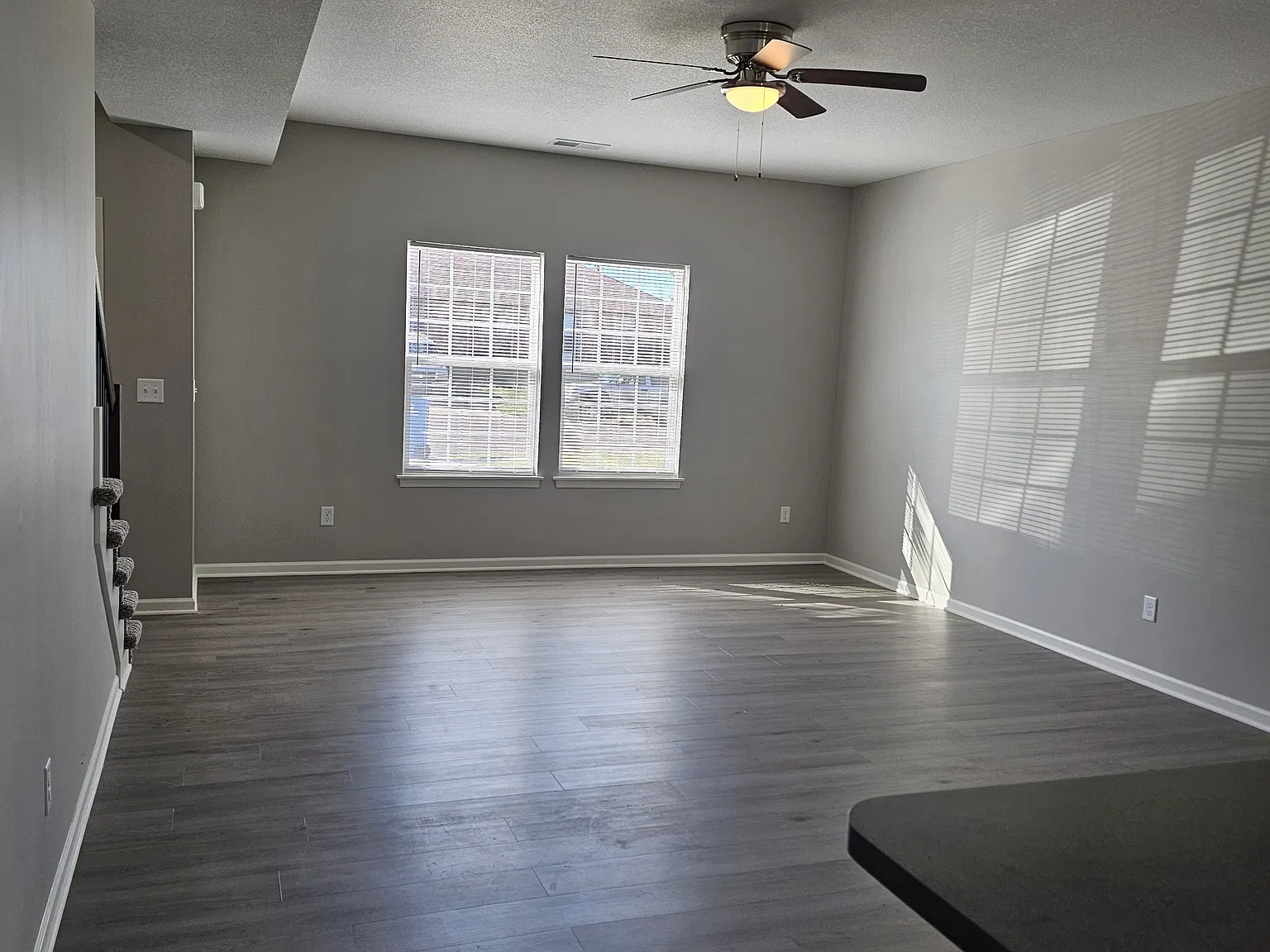 3 bed, 1.5 bath, 1450 sqft, $1,450 — Photo 4
